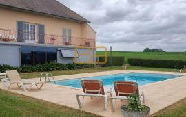 COURGAINS / Maison avec Piscine, Idéalement Située aux Portes du Perche