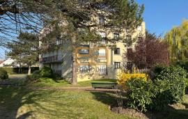 LIMEIL BREVANNES / Cinq pièces 100m² exposé Sud-ouest 