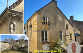 MAMERS / Maison 19e siecle  2 chambres centre ville 