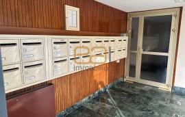 LIMEIL BREVANNES / Studio dernier étage avec balcon 